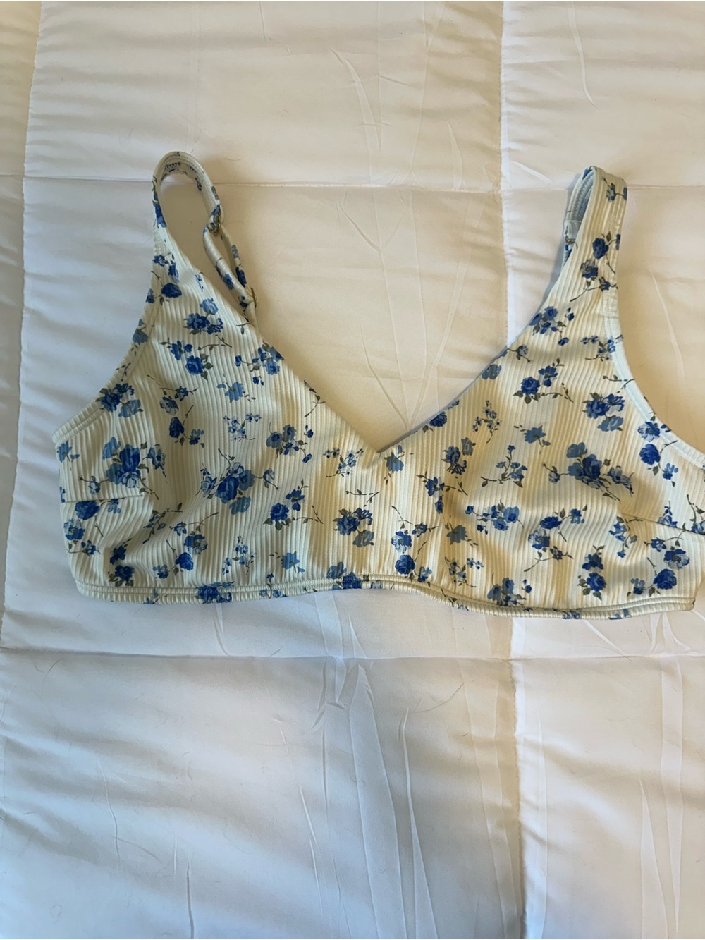 Hollister Blue Floral Ribbed Adjustable  Bikini Top Lined Unpadded XL